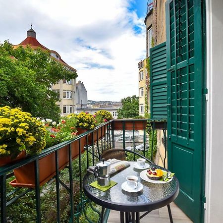 Christine Apartment Close To The Buda Castle Budapest Exterior foto