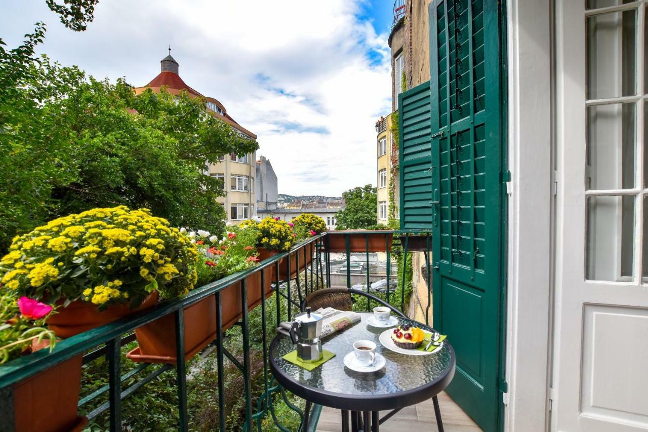 Christine Apartment Close To The Buda Castle Budapest Exterior foto